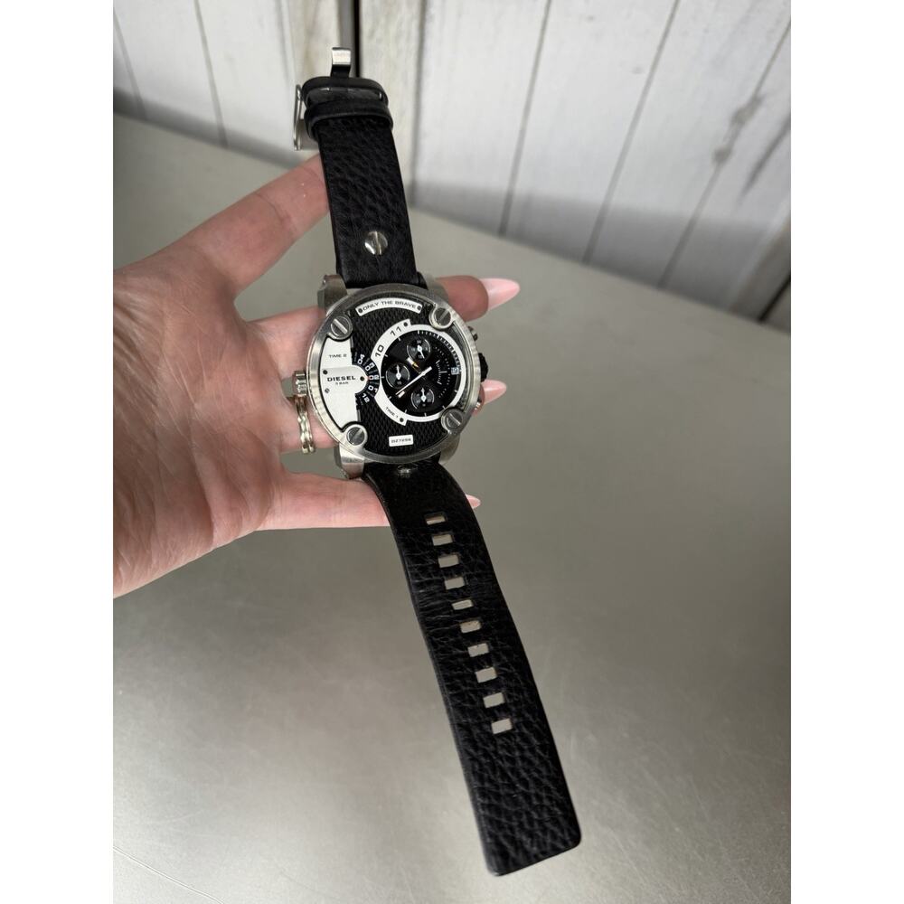 Diesel Little Daddy DZ7256 Men's Black Leather Analog Dial Watch HME711 READ